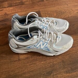 New Balance White & Light Blue Athletic Sneakers
